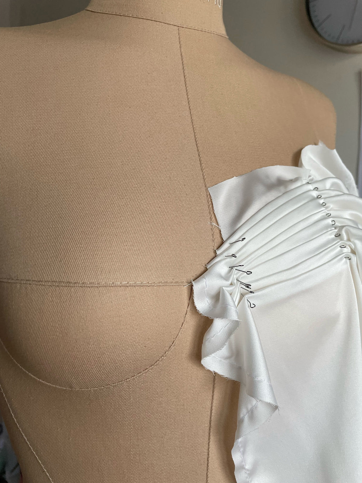Private Sewing Lessons – Learn to Sew (Online & Offline)