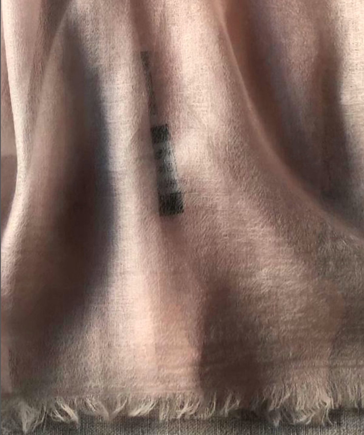 Resort wear shawl 100% Cashmere off white