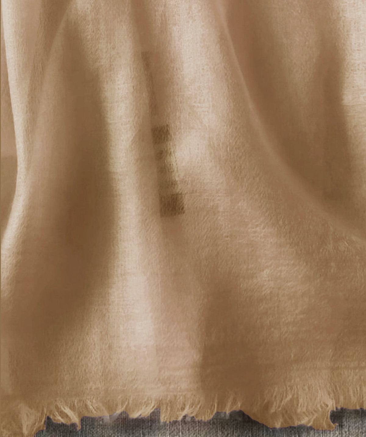 Resort wear shawl 100% Cashmere off white