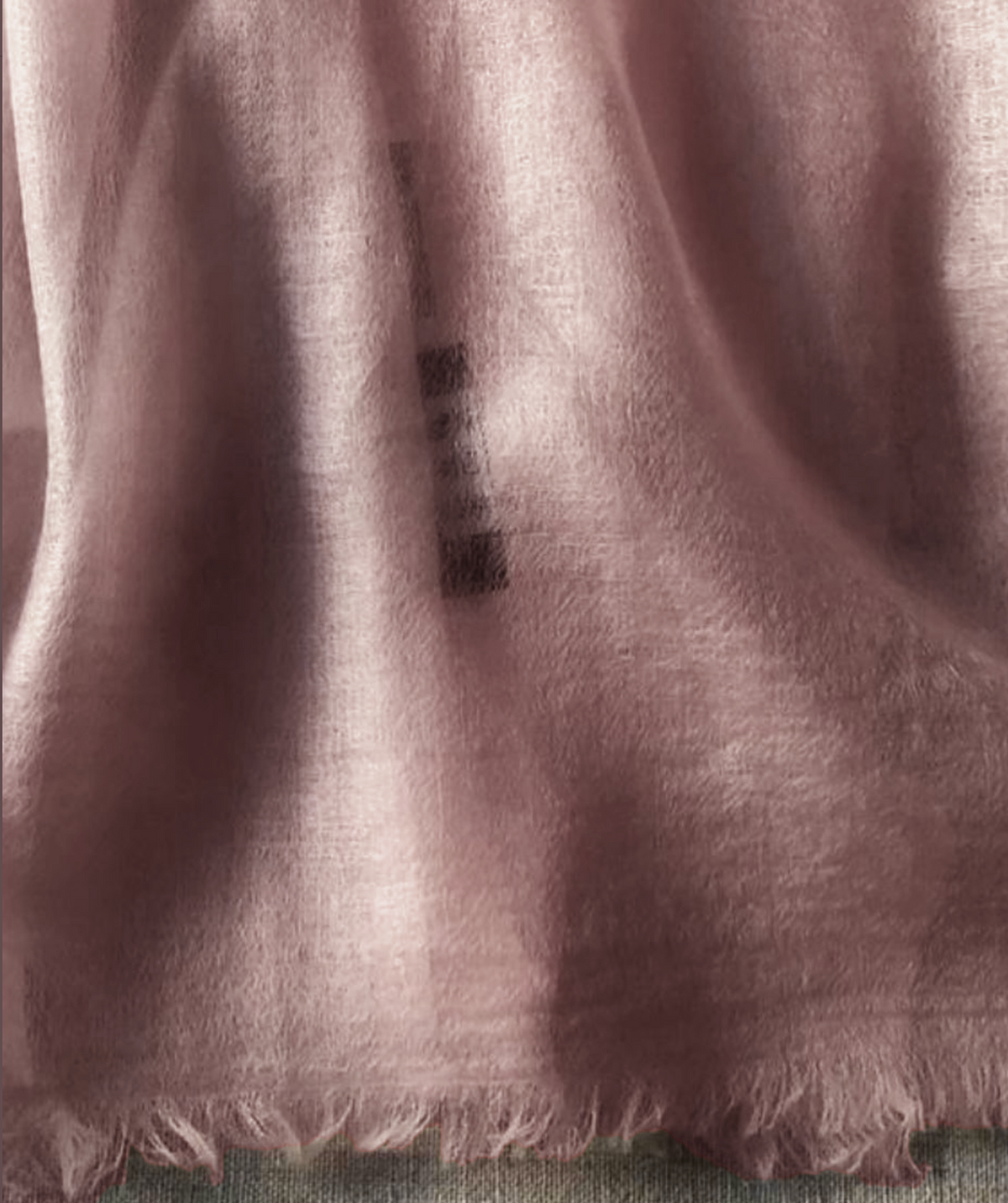 Resort wear shawl 100% Cashmere off white