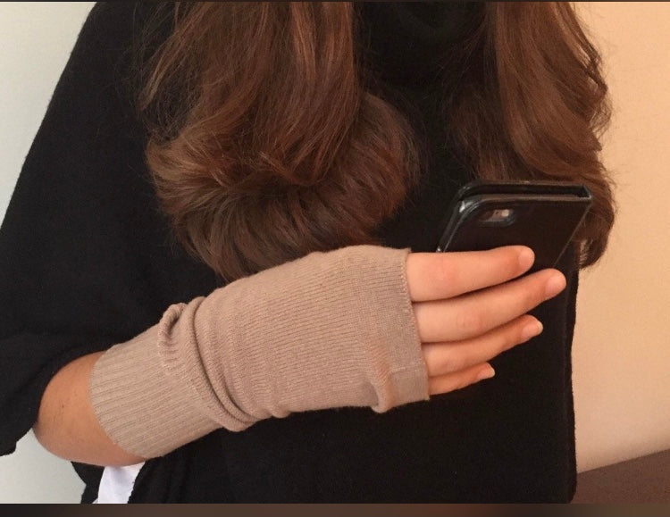 Cashmere hand warmer gloves brown