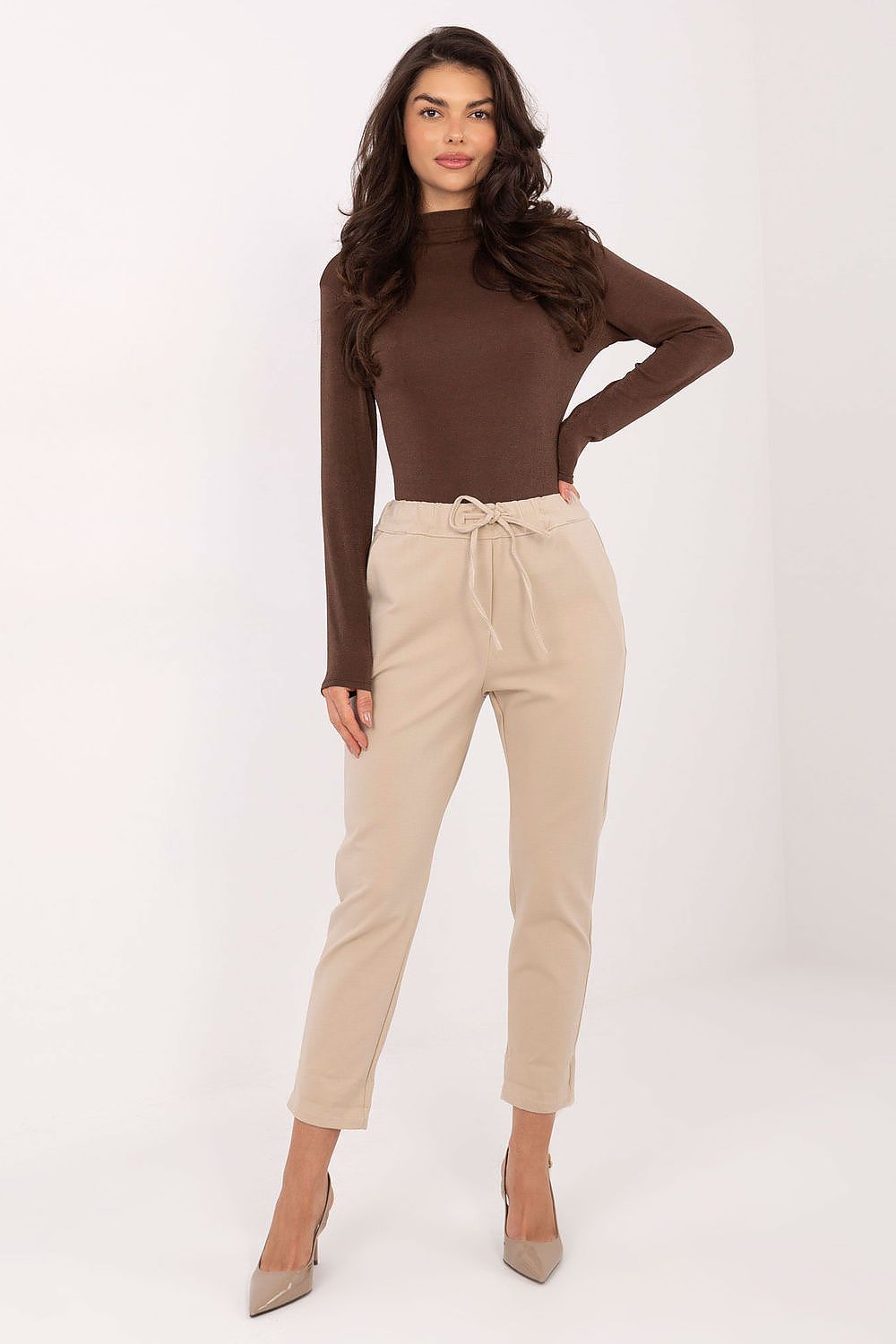 Tapered 7/8 Length Legs Women trousers FP